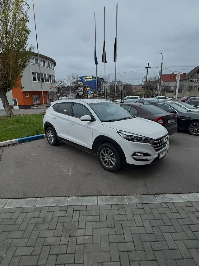 Hyundai Tucson 2