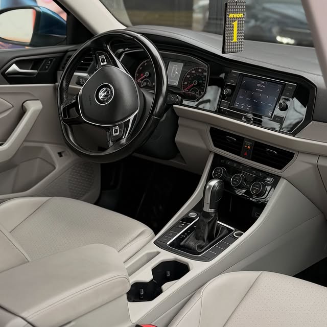 Volkswagen Jetta 2019